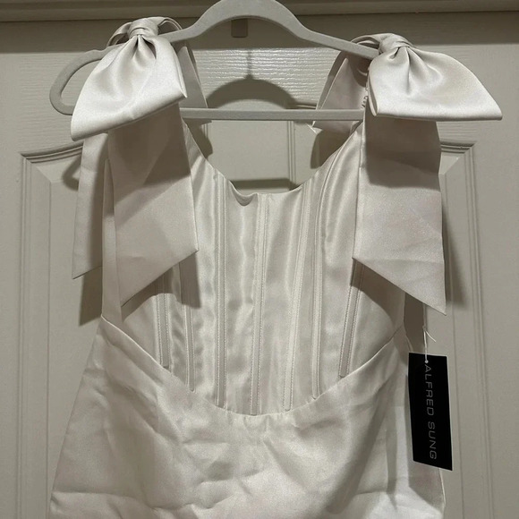 NWT Alfred Sung Satin Off-the-Shoulder Bow Corset Mini Dress - size 6 - Picture 8 of 13